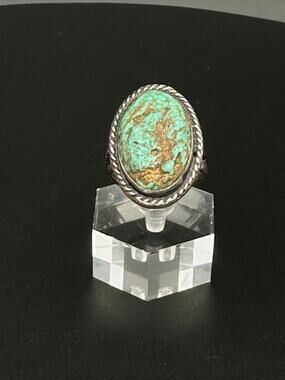 Vintage Navajo Sterling Silver Large Oval Turquoise Ring, Size 9¾, Rope Bezel